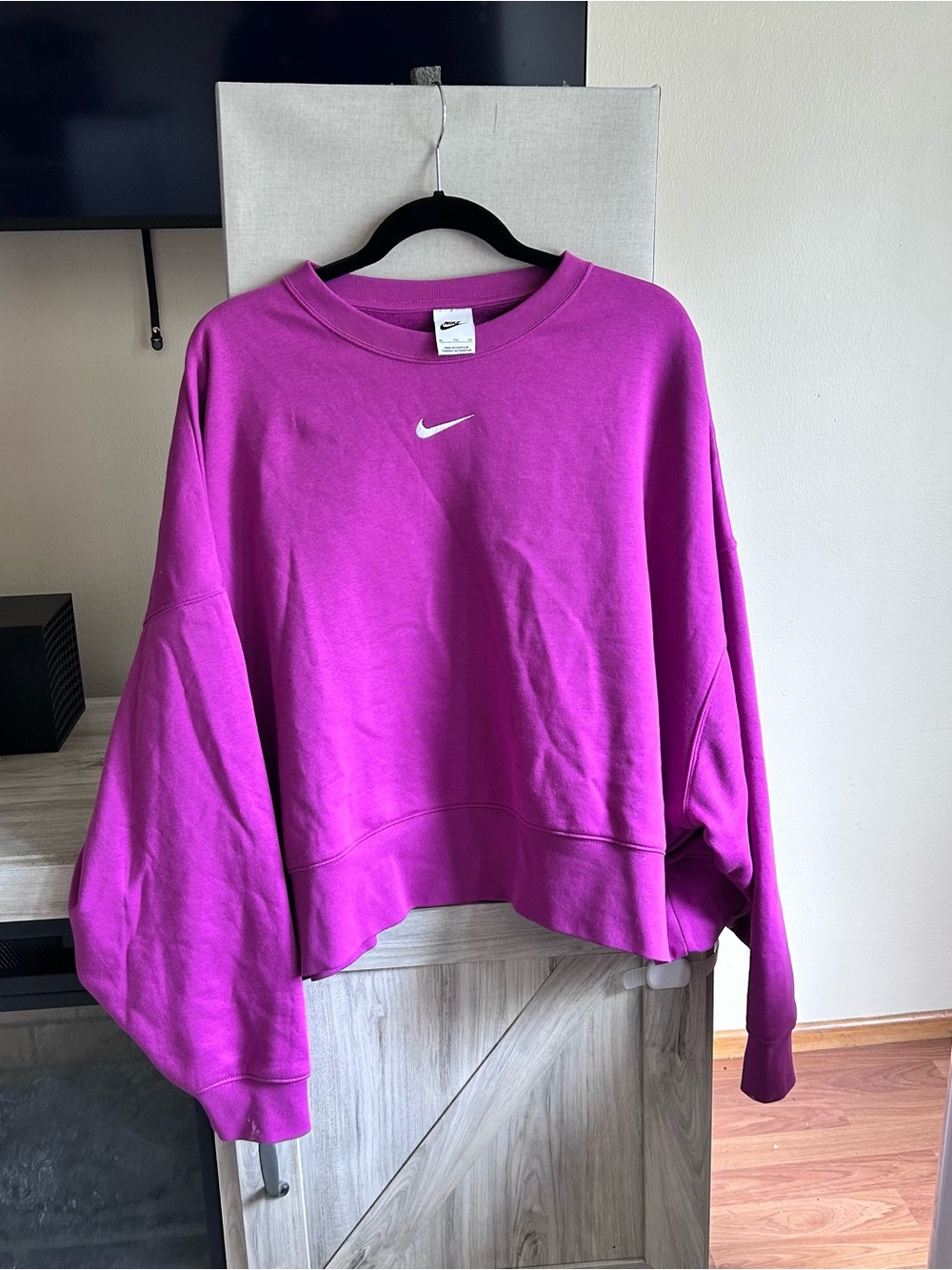 Nike Women's Oversized Crop Crewneck Sweatshirt